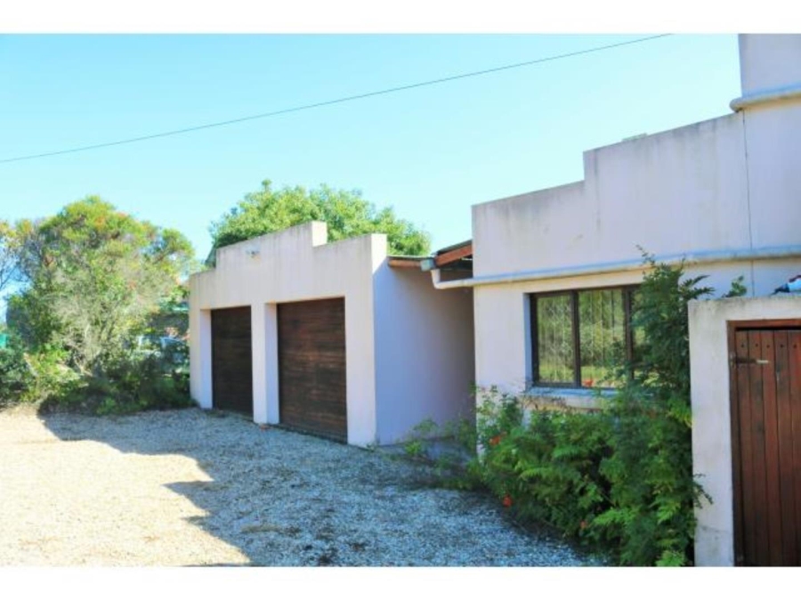 3 Bedroom Property for Sale in The Crags Western Cape